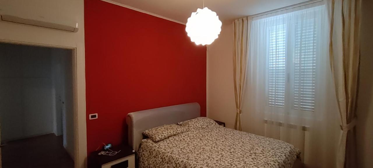 Sea Pearl Villa Livorno Bagian luar foto